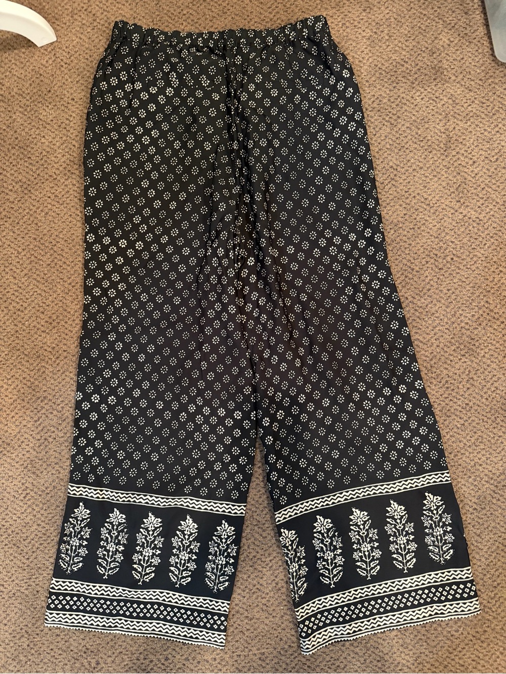 J. Crew Black and White Wide-Leg Printed Pants - Picture 8 of 8